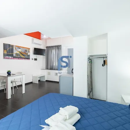 Il Vittoria - Self Check In Apartment Lascari